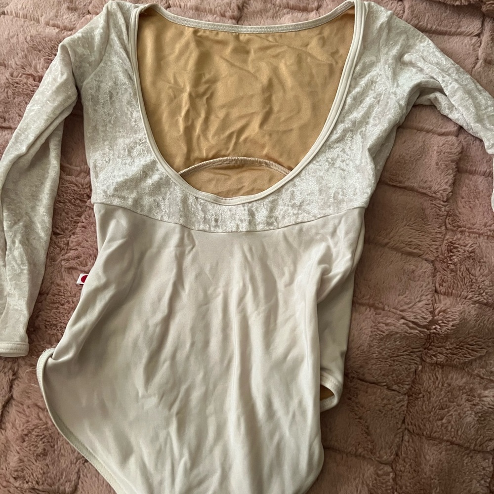 Yumiko long sleeve leotard